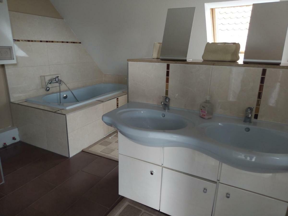 Ferienwohnung Resit 2 Steinhude Dış mekan fotoğraf